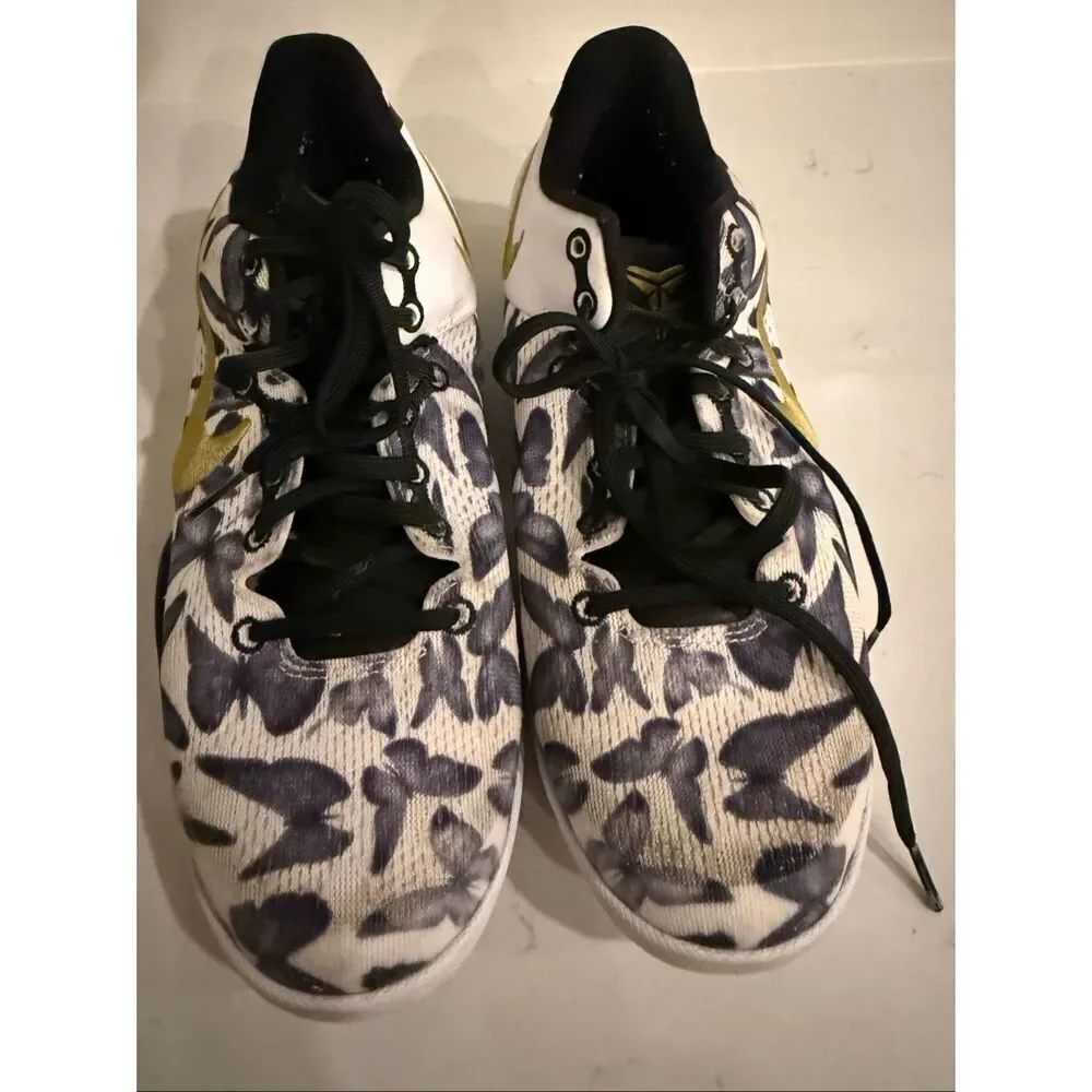Nike youth kobe